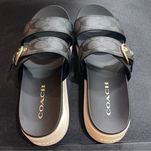Coach-Gwen Sandal-Black-Size 8